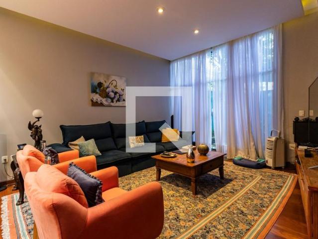 Casa aluguel em Região Imediata de São Paulo, Região Metropolitana de São Paulo