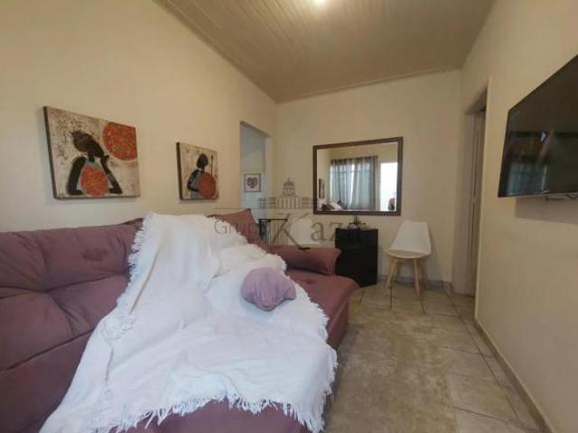 Casa venda em Região Imediata de São José dos Campos, Região Metropolitana do Vale do Paraíba e Litoral Norte