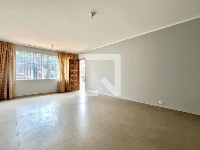 Casa aluguel em Região Imediata de São Paulo, Região Metropolitana de São Paulo