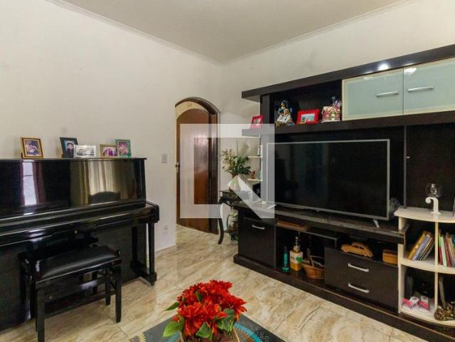 Casa aluguel em Região Imediata de São Paulo, Região Metropolitana de São Paulo