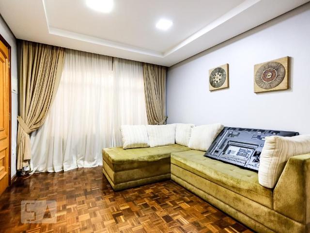 Casa aluguel em Região Imediata de São Paulo, Região Metropolitana de São Paulo