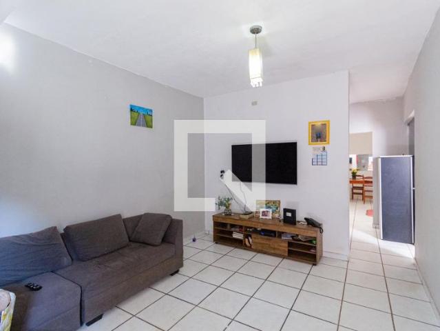 Casa aluguel em Parque José Alexandre, Carapicuiba