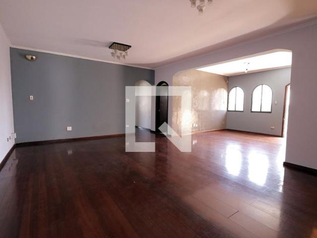 Casa aluguel em Região Imediata de São Paulo, Região Metropolitana de São Paulo