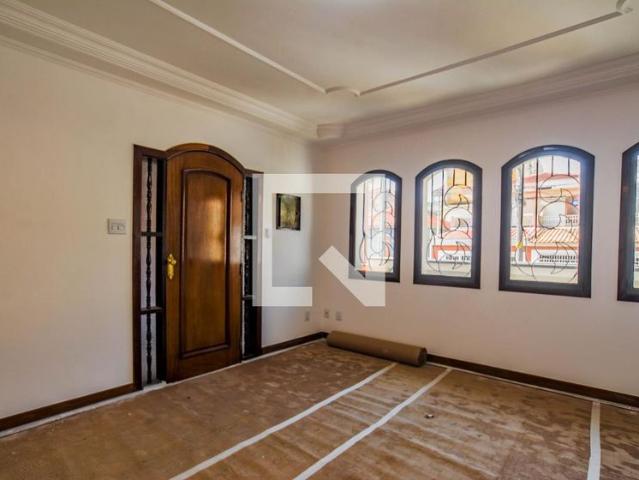 Casa aluguel em Região Imediata de São Paulo, Região Metropolitana de São Paulo