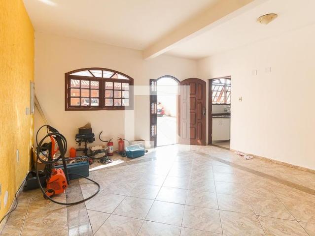 Casa aluguel em Região Imediata de São Paulo, Região Metropolitana de São Paulo