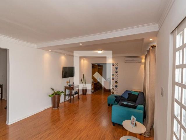 Casa aluguel em Região Imediata de Campinas, Região Metropolitana de Campinas