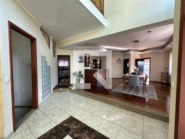 Casa aluguel em Região Imediata de São José dos Campos, Região Metropolitana do Vale do Paraíba e Litoral Norte