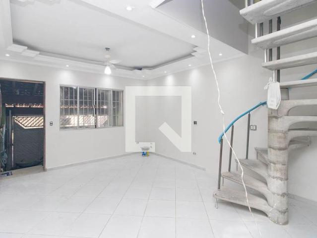 Casa aluguel em Região Imediata de São Paulo, Região Metropolitana de São Paulo