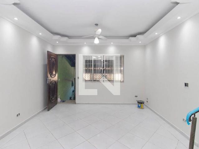 Casa aluguel em Região Imediata de São Paulo, Região Metropolitana de São Paulo