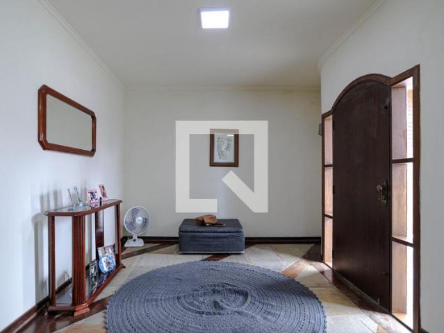 Casa aluguel em Região Imediata de São Paulo, Região Metropolitana de São Paulo