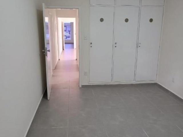 Casa venda em Região Imediata de Guaratinguetá, Região Metropolitana do Vale do Paraíba e Litoral Norte