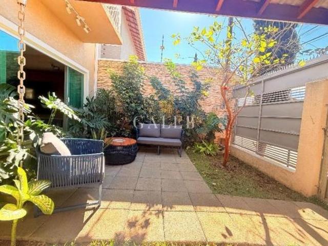 Casa venda em Atibaia