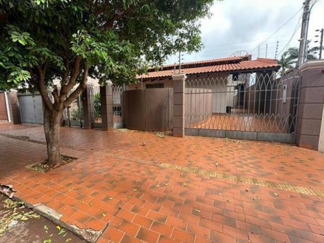 Casa venda em Dourados