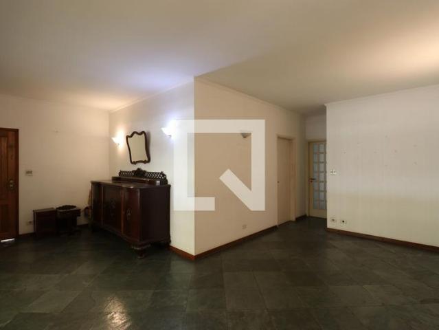 Casa aluguel em Região Imediata de São Paulo, Região Metropolitana de São Paulo
