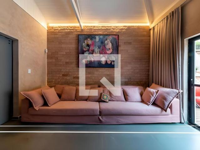 Casa aluguel em Região Imediata de São Paulo, Região Metropolitana de São Paulo