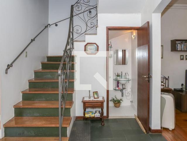 Casa aluguel em Região Imediata de São Paulo, Região Metropolitana de São Paulo