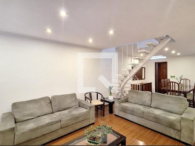 Casa aluguel em Região Imediata de São Paulo, Região Metropolitana de São Paulo