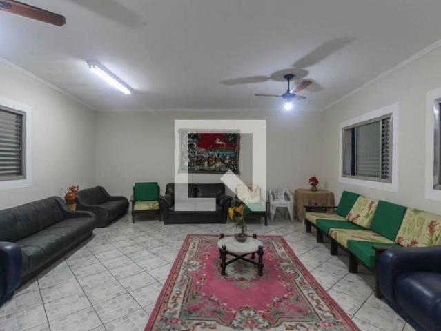 Casa aluguel em Região Imediata de São Paulo, Região Metropolitana de São Paulo