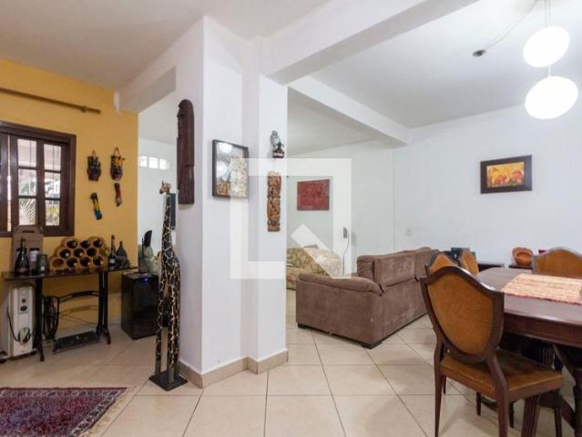 Casa aluguel em Guaianases, Biritiba-Mirim