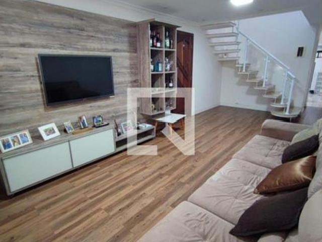 Casa aluguel em Região Imediata de São Paulo, Região Metropolitana de São Paulo