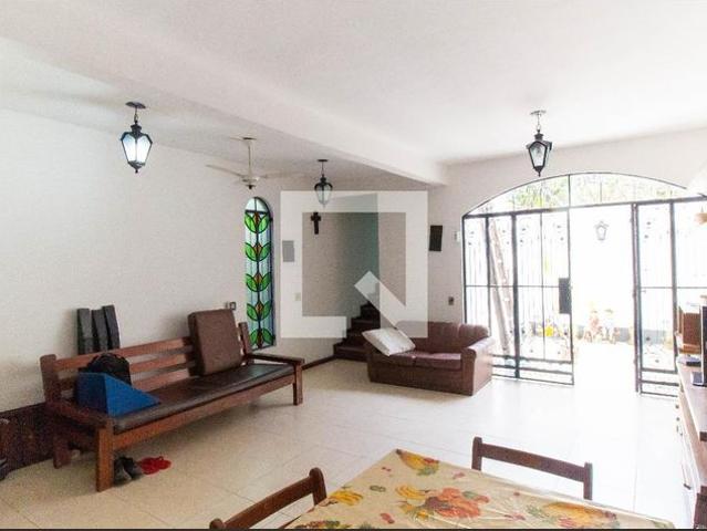 Casa venda em Região Geográfica Imediata do Rio de Janeiro, Região Metropolitana do Rio de Janeiro