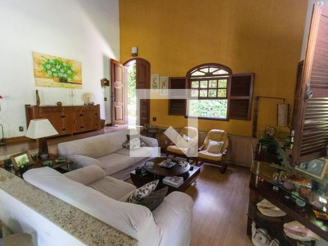Casa aluguel em Região Geográfica Imediata do Rio de Janeiro, Região Metropolitana do Rio de Janeiro