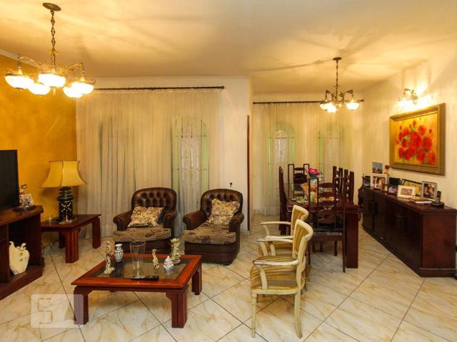 Casa aluguel em Região Imediata de São Paulo, Região Metropolitana de São Paulo