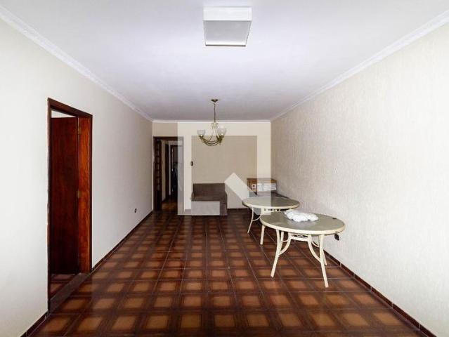 Casa aluguel em Região Imediata de São Paulo, Região Metropolitana de São Paulo