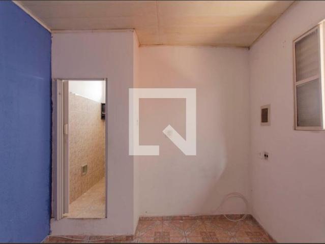 Casa aluguel em Vila Marieta, São Paulo