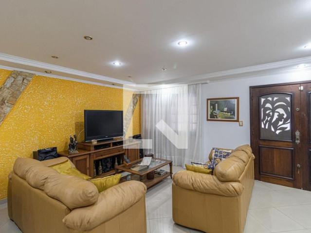 Casa aluguel em Região Imediata de São Paulo, Região Metropolitana de São Paulo