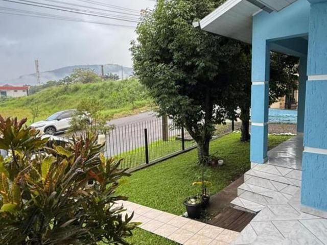 Casa venda em Região Geográfica Imediata de Caxias do Sul, Feliz