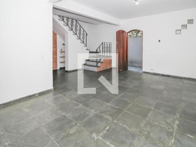 Casa aluguel em Região Imediata de São Paulo, Região Metropolitana de São Paulo
