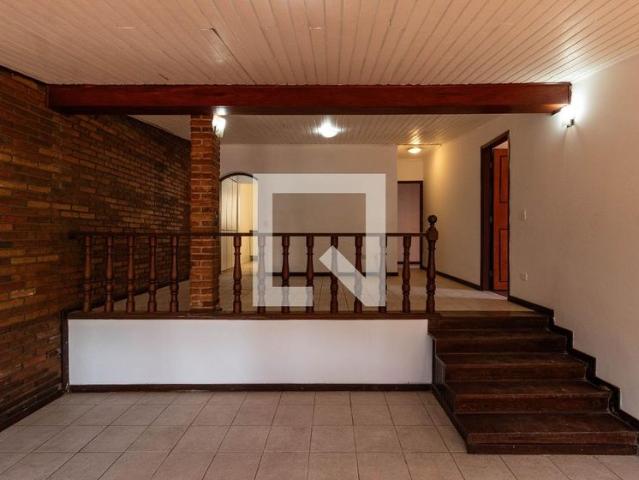 Casa aluguel em Região Imediata de São Paulo, Região Metropolitana de São Paulo