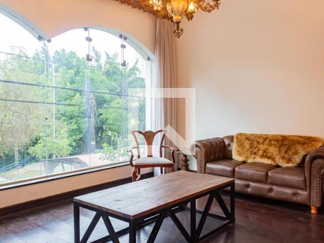 Casa aluguel em Região Imediata de São Paulo, Região Metropolitana de São Paulo