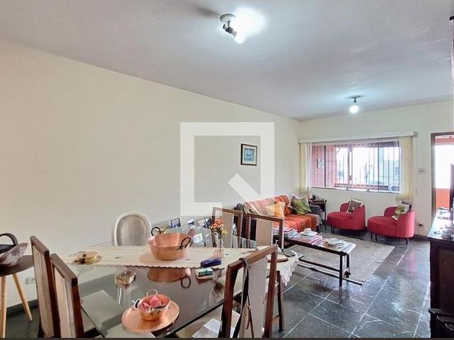 Casa aluguel em Região Imediata de São Paulo, Região Metropolitana de São Paulo