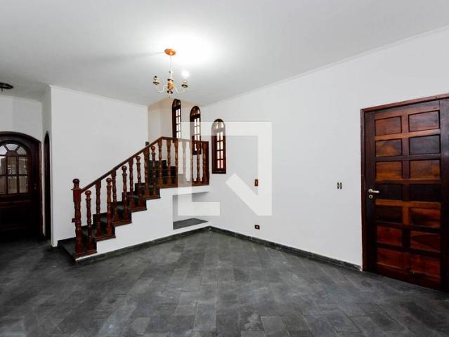 Casa aluguel em Região Imediata de São Paulo, Região Metropolitana de São Paulo