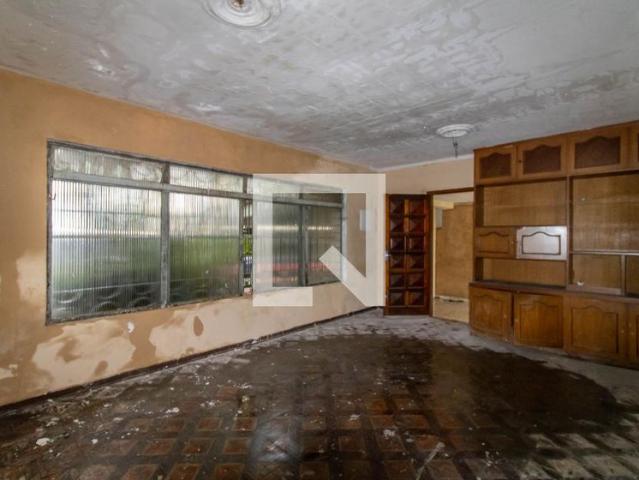 Casa aluguel em Distrito-sede de Guarulhos, Guarulhos