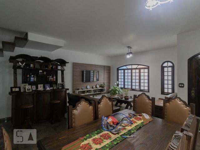 Casa aluguel em Região Imediata de São Paulo, Região Metropolitana de São Paulo