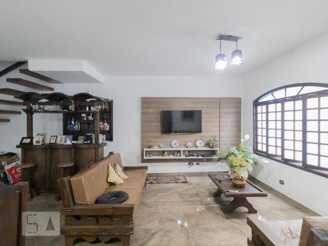 Casa aluguel em Região Imediata de São Paulo, Região Metropolitana de São Paulo