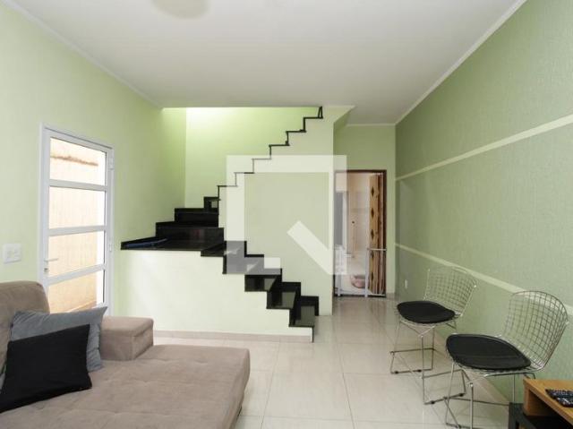 Casa aluguel em Vila Sabrina, São Paulo