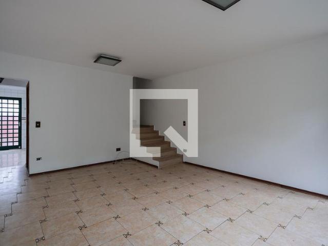 Casa aluguel em Região Imediata de São Paulo, Região Metropolitana de São Paulo