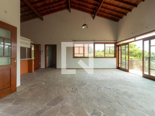 Casa aluguel em Região Imediata de São Paulo, Região Metropolitana de São Paulo