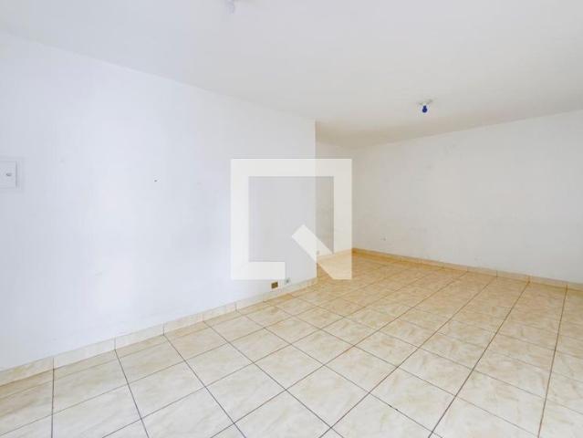 Casa aluguel em Região Imediata de São José dos Campos, Região Metropolitana do Vale do Paraíba e Litoral Norte
