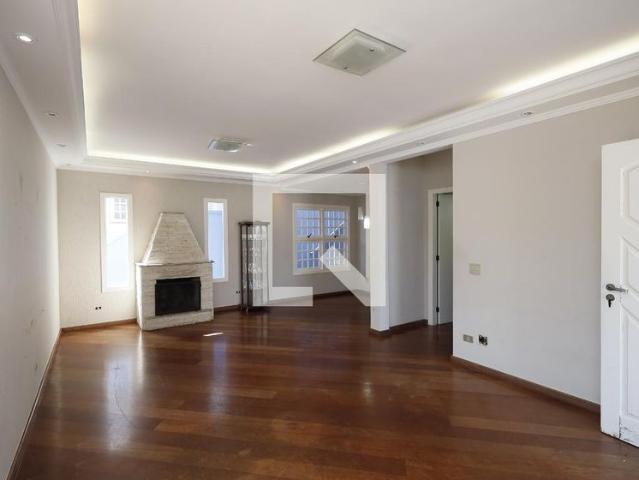 Casa aluguel em Região Imediata de São Paulo, Região Metropolitana de São Paulo