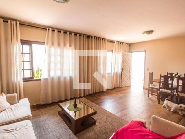 Casa aluguel em Região Imediata de São Paulo, Região Metropolitana de São Paulo