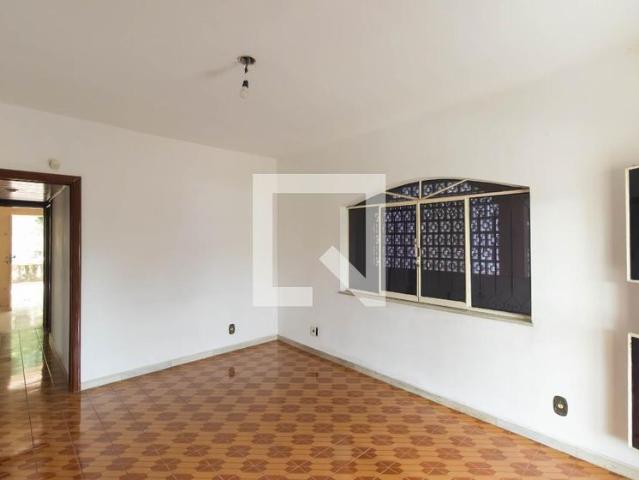 Casa aluguel em Região Geográfica Imediata do Rio de Janeiro, Região Metropolitana do Rio de Janeiro