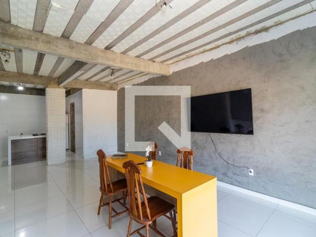 Casa aluguel em Região Geográfica Imediata do Rio de Janeiro, Região Metropolitana do Rio de Janeiro