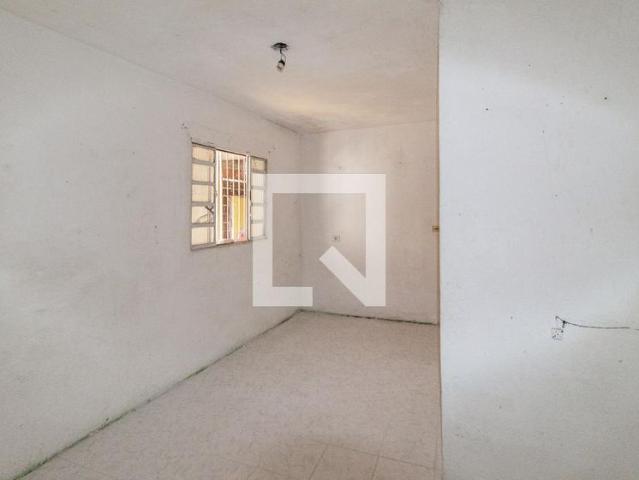 Casa aluguel em Parque Jandaia, Carapicuiba