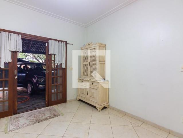 Casa aluguel em Osasco
