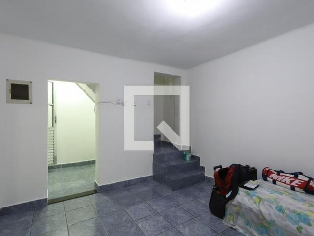 Casa aluguel em Jardim Mangalot, São Paulo